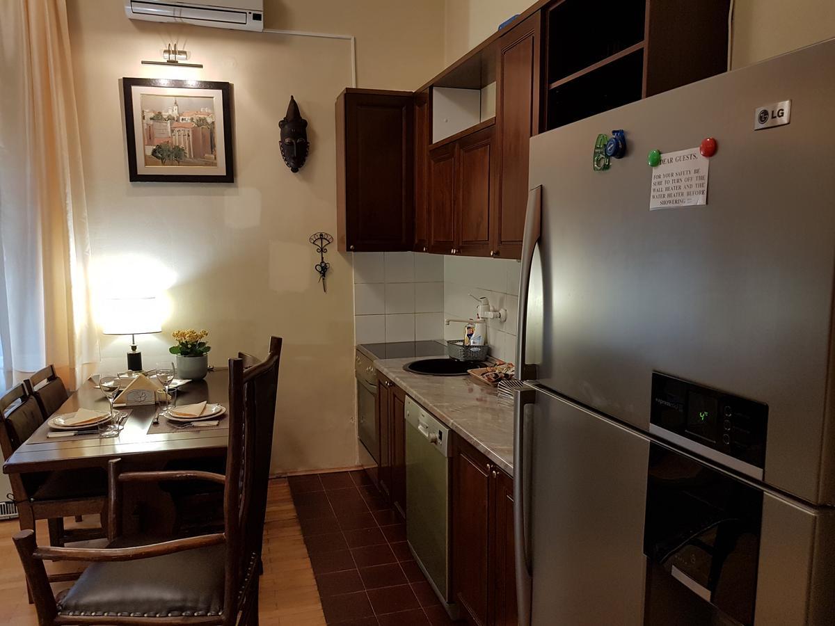 Classic Style Apartment Belgrad Zewnętrze zdjęcie