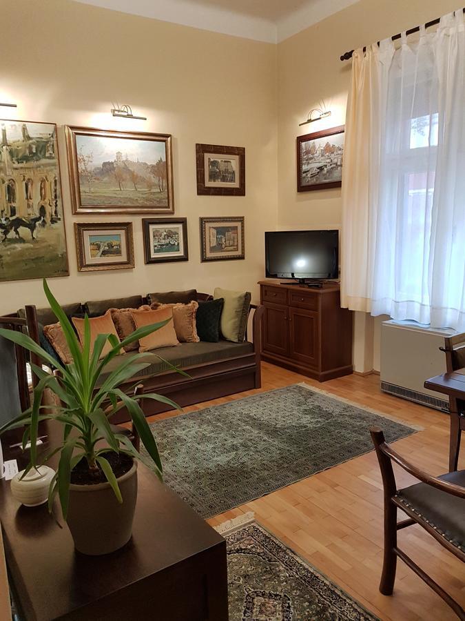 Classic Style Apartment Belgrad Zewnętrze zdjęcie